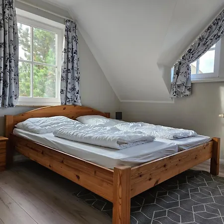 度假居 Reihenendhaus Celebes *